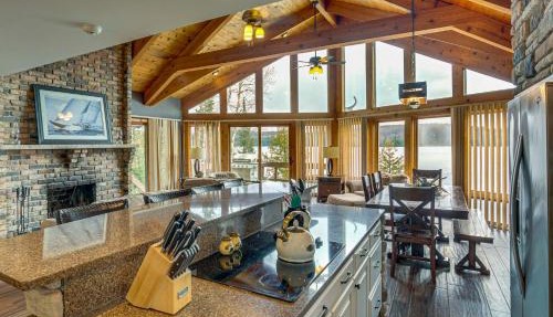 Sauna & Pool Table: Family Home on Lake Chicagon in Iron River