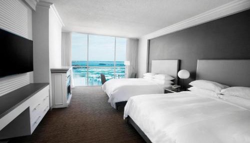 Niagara Falls Marriott on the Falls in Niagara Falls