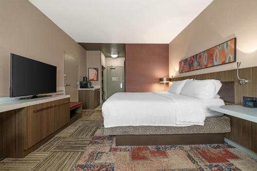 Hilton Garden Inn Oconomowoc 
