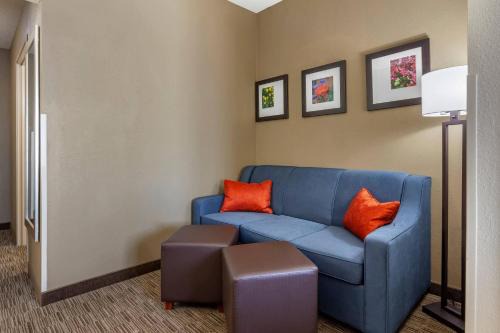 Comfort Suites Oshkosh 
